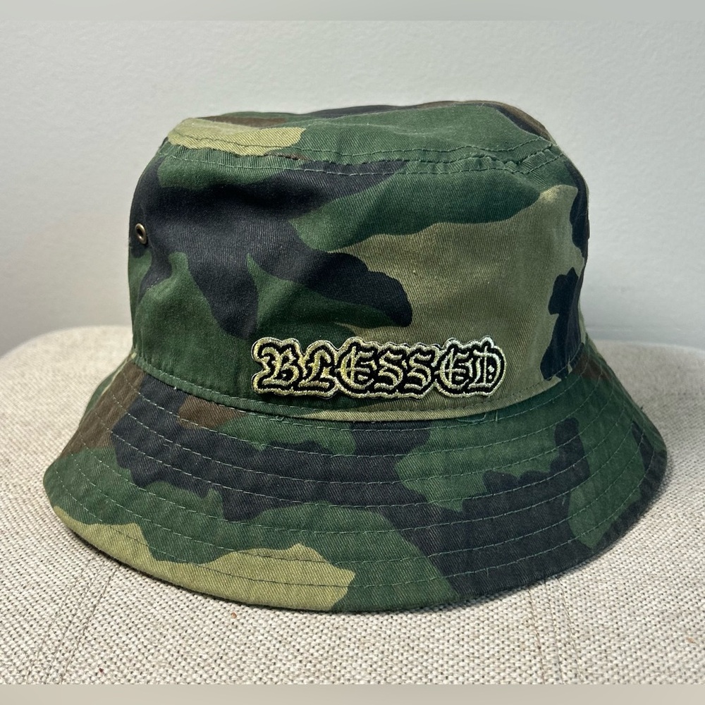Brimz Official Bucket Hat Green Camo Embroidered Blessed Patch Size M EUC
